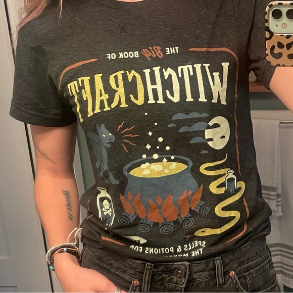 Big Book of Witchcraft Tshirt - Picture 4 of 4